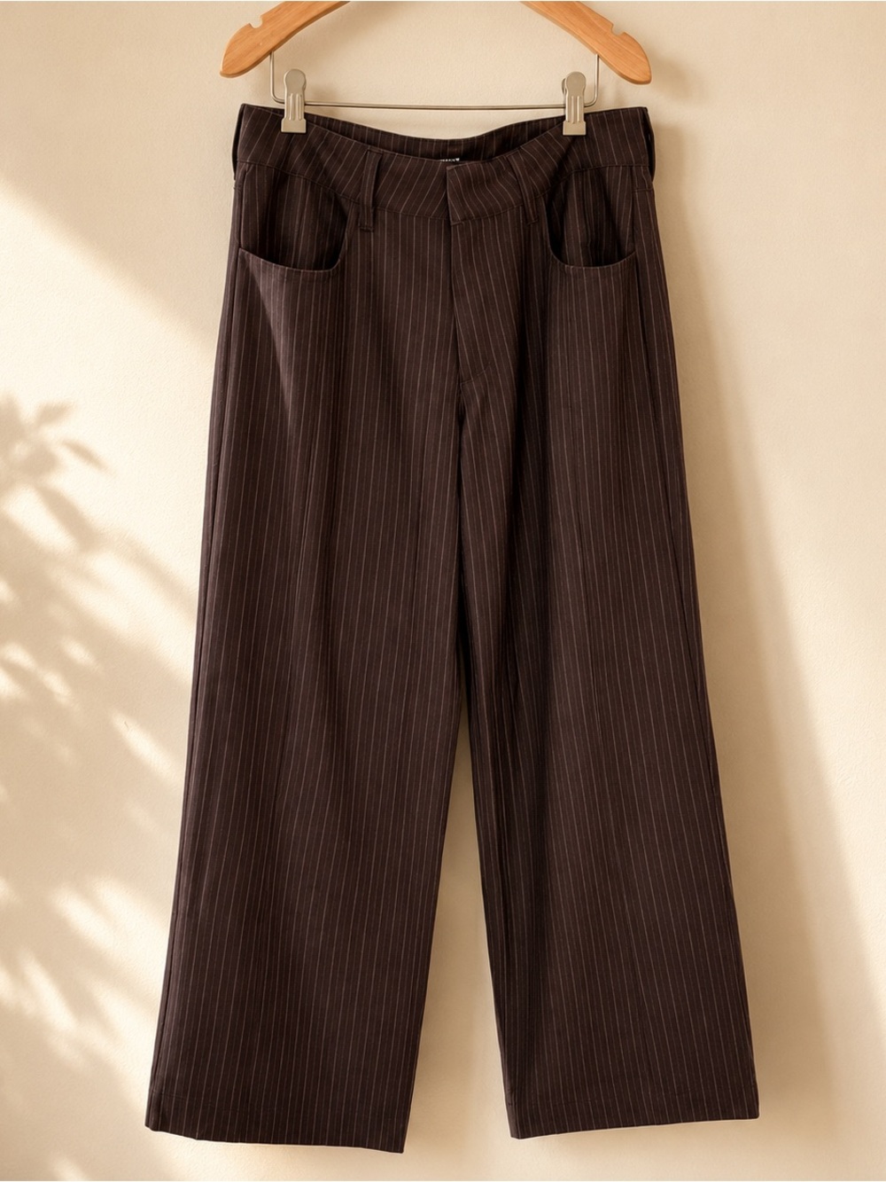 KUT From The Kloth Charlotte Wide Leg Trouser | Size 8 | Pinstripe
